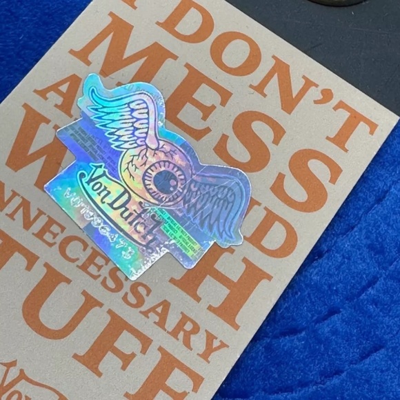 Von Dutch Blue Velvet Upside Down Embroidered Logo
VELVET Trucker Hat/Snapback - Picture 8 of 14